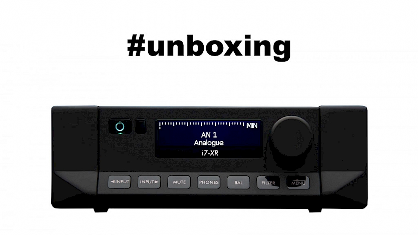 cyrus i7-xr front view with the word #unboxing above it