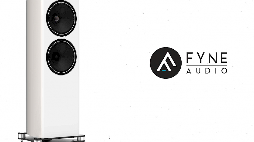 fyne aduo f704 in white